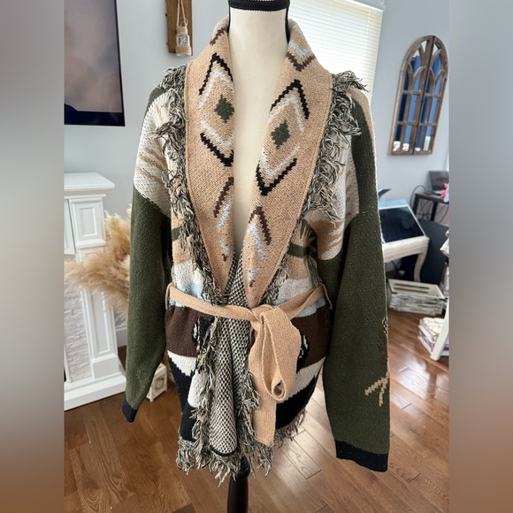 Women's Geometric Knit Cardigan - Green and Tan - Picture 1 of 7